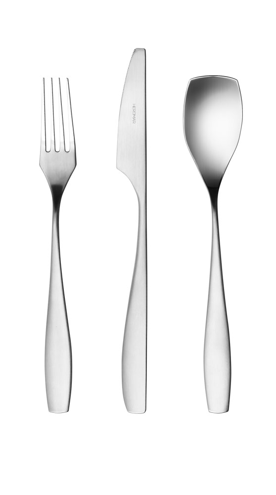 Herdmar Lizz in polished steel. Modern Cutlery made in Portugal.
